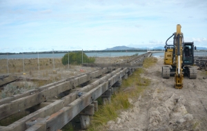 Long Jetty - Removing Deck and Transoms to Pile Row 62